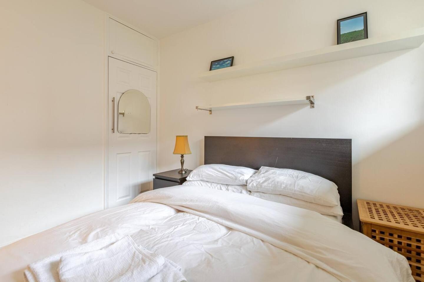 Charming 2-Bed Garden Flat Apartment London Ngoại thất bức ảnh