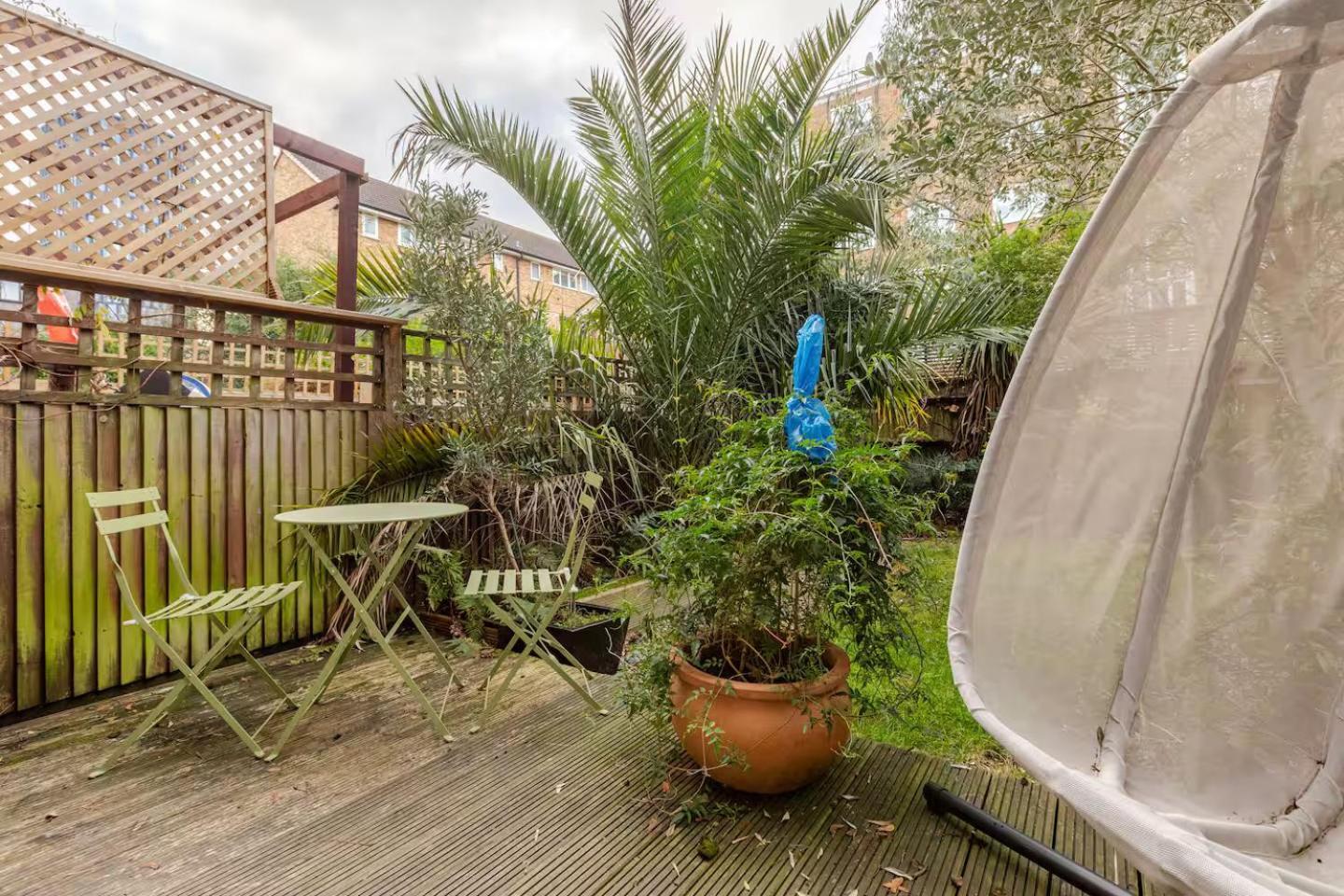 Charming 2-Bed Garden Flat Apartment London Ngoại thất bức ảnh